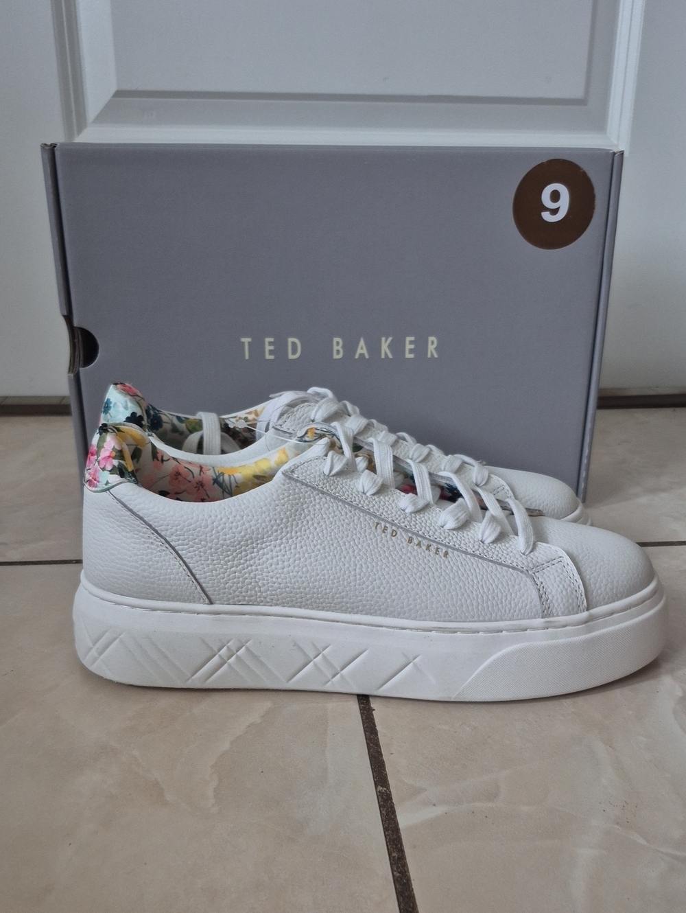 Ted Baker White Floral-Lined Sneakers